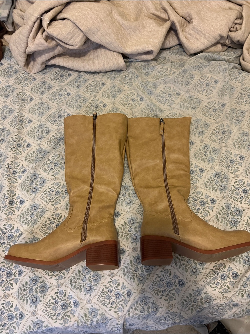 Classic Tall Tan Women's Zip Boots
